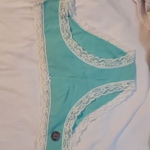 Aeropostale live love dream Cheeky panties
